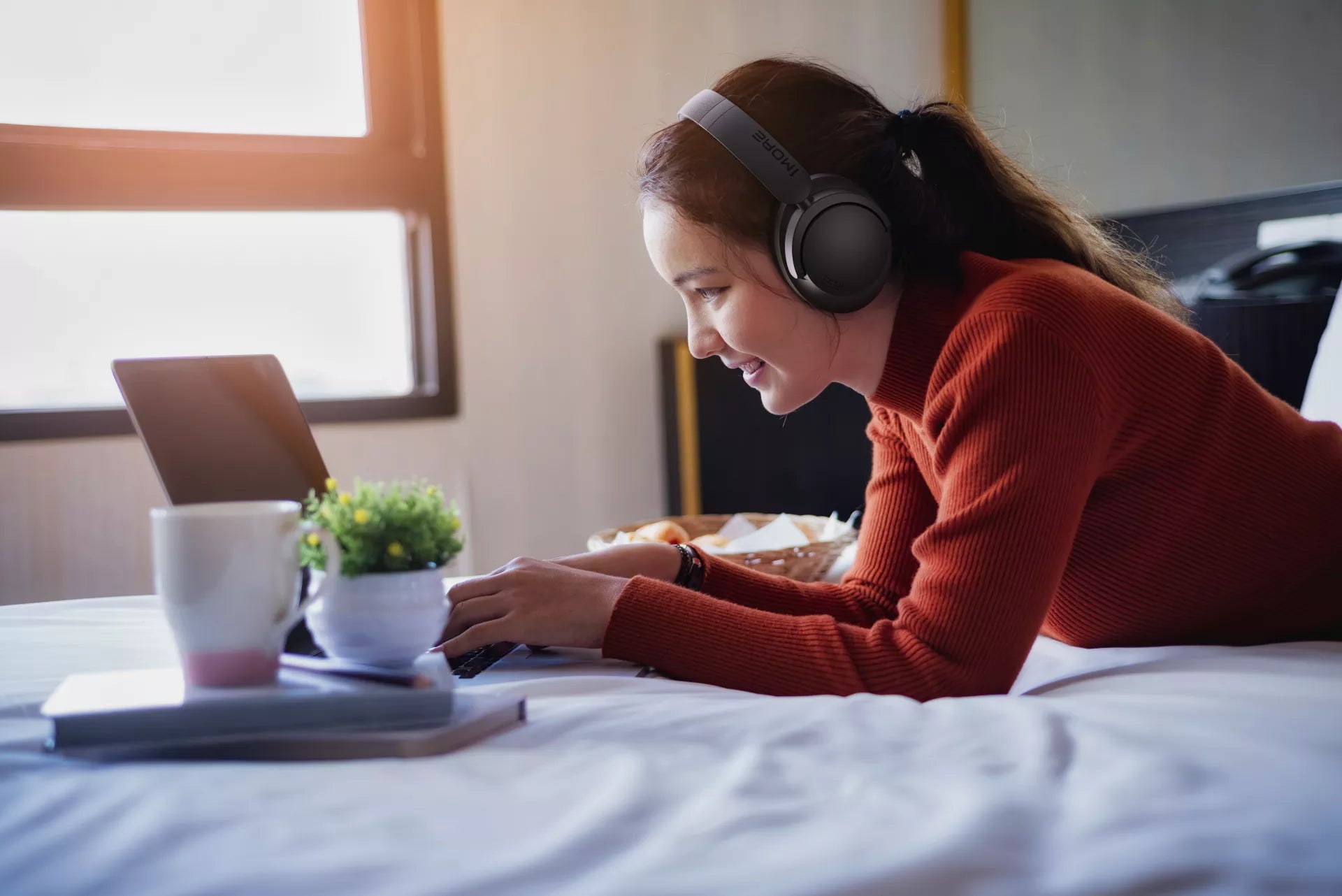 1MORE SonoFlow SE HQ30 - Active Noise Cancelling Wireless Headphones - Black