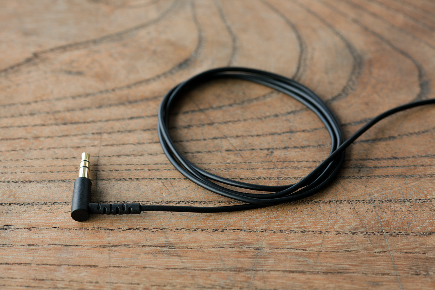 Final E3000 - In Ear Isolating Earphones - Stainless Steel