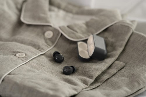 Final ZE500 - True Wireless In Ear Isolating ASMR Earphones - Refurbished