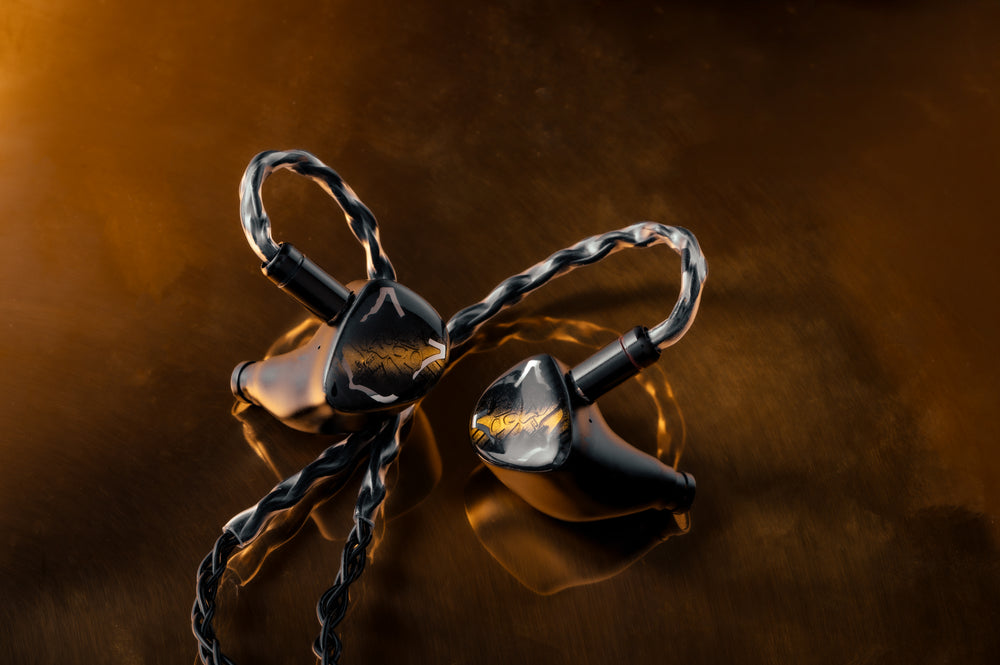 Noble Vanguard - 3-Driver Universal IEM
