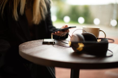 iFi Audio hip-dac 3 - Portable Hi-Res Headphone Amplifier & USB-C DAC - Titanium Shadow - Refurbished