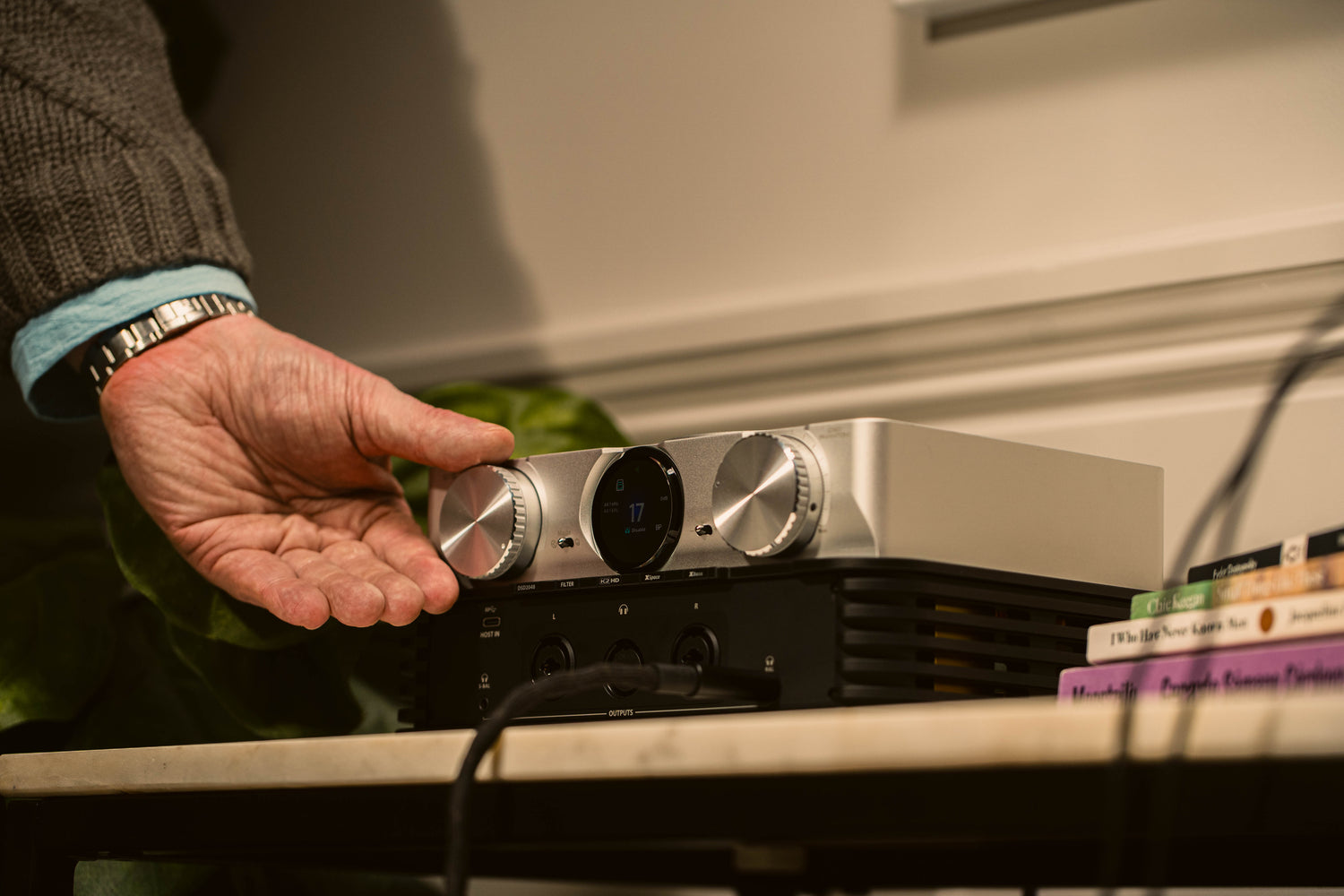 iFi Audio iDSD Phantom - Flagship Reference-Class Streaming DAC, Pre-Amp & Headphone Amplifier
