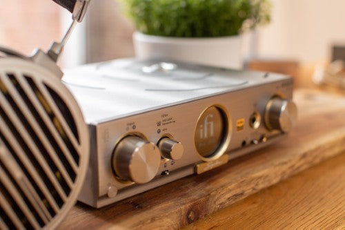 iFi Audio Pro iDSD Signature - Reference-Class DAC Audio Interface and Controller