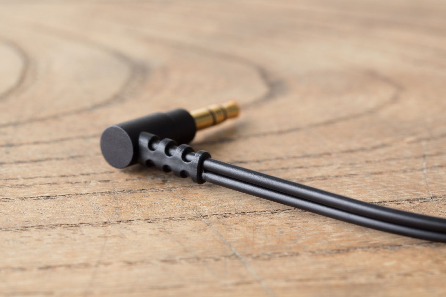 Final E1000 - In Ear Isolating Earphones