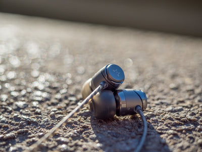 SoundMAGIC E11D - In Ear Isolating USB-C Earphones with Integrated DAC