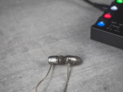 SoundMAGIC E11D - In Ear Isolating USB-C Earphones with Integrated DAC