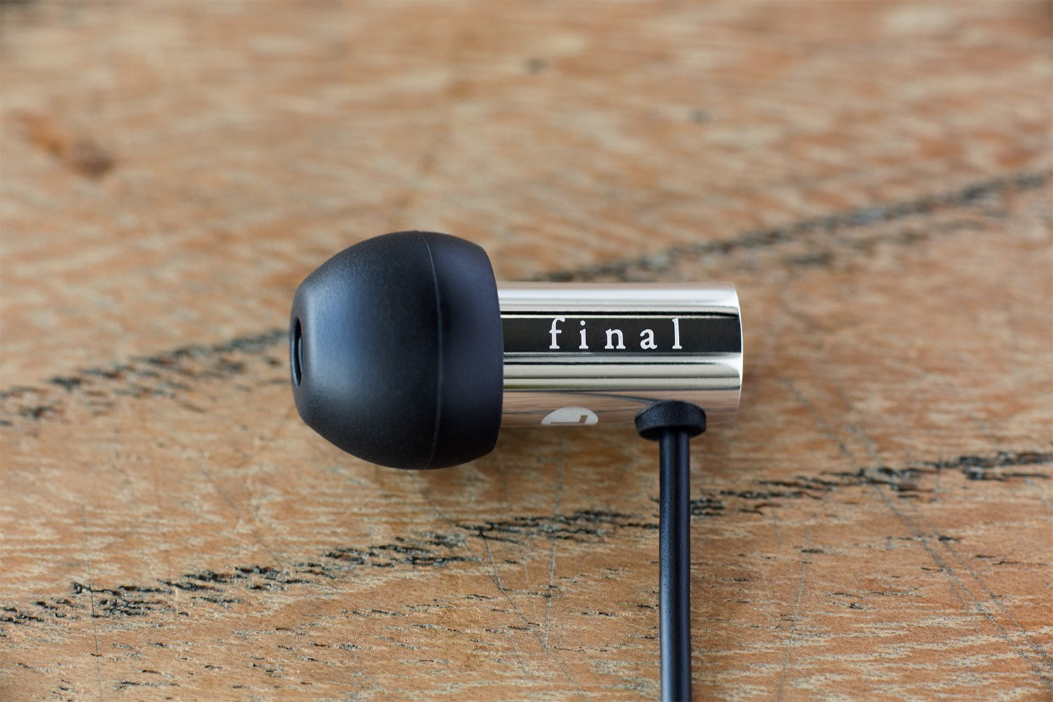 Final E3000 - In Ear Isolating Earphones - Stainless Steel