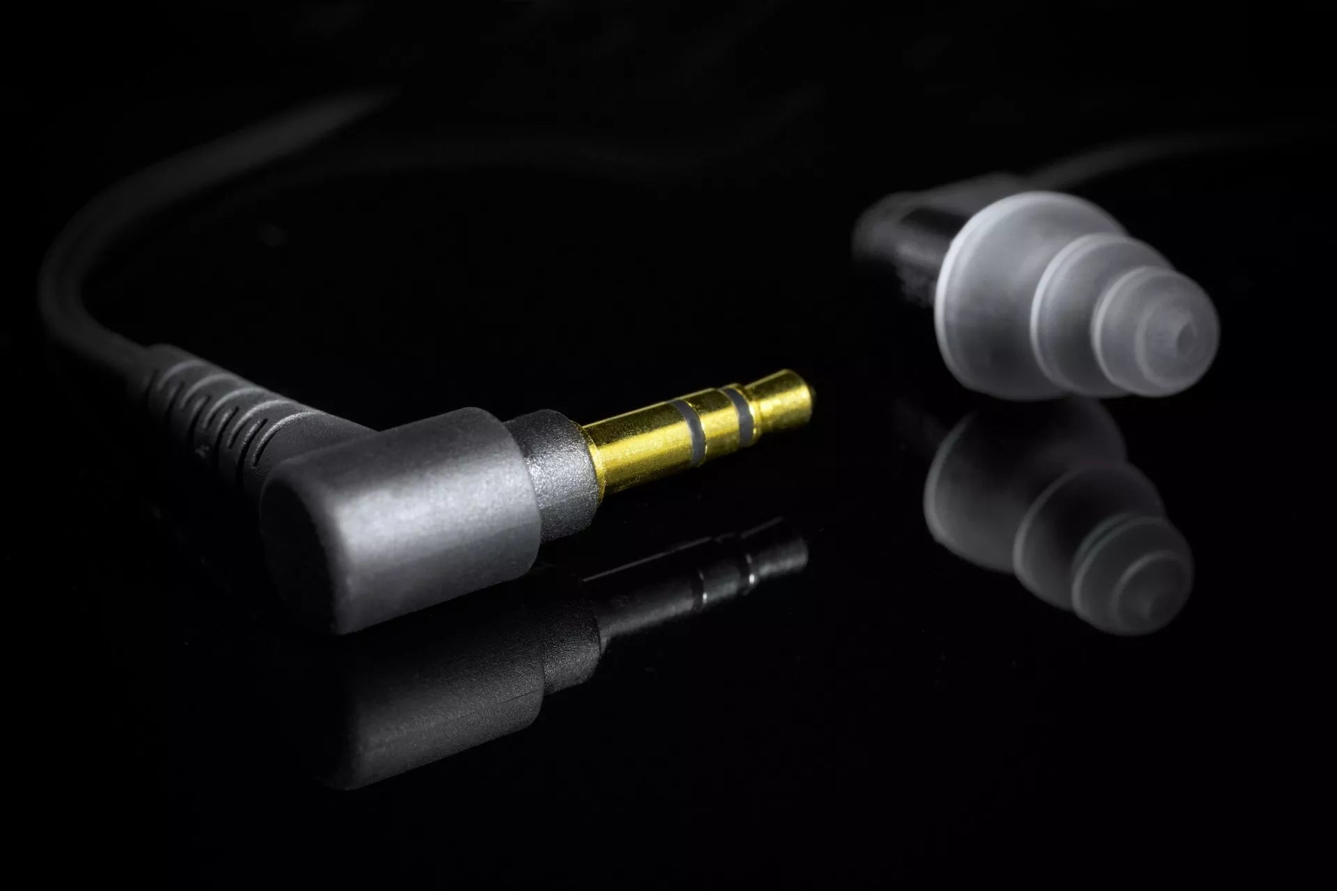 Etymotic ER3 - In Ear Isolating Earphones with Detachable Cable