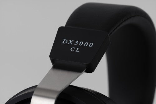 Final DX3000CL - Dynamic Closed Back Headphones with Detachable Cable
