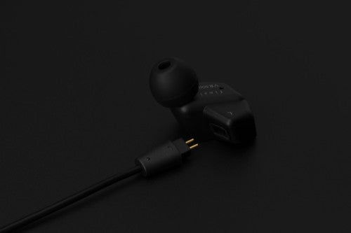 Final VR3000 +Condenser Mic - Virtual Reality In Ear Isolating Gaming Earphones with Boom Mic