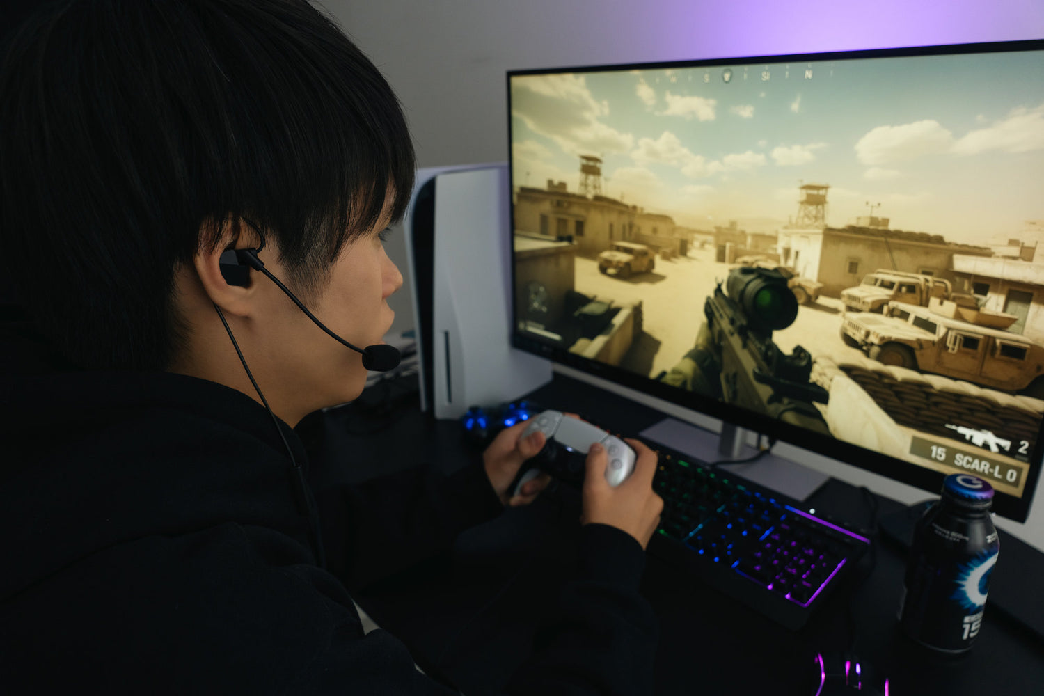 Final VR3000 +Condenser Mic - Virtual Reality In Ear Isolating Gaming Earphones with Boom Mic