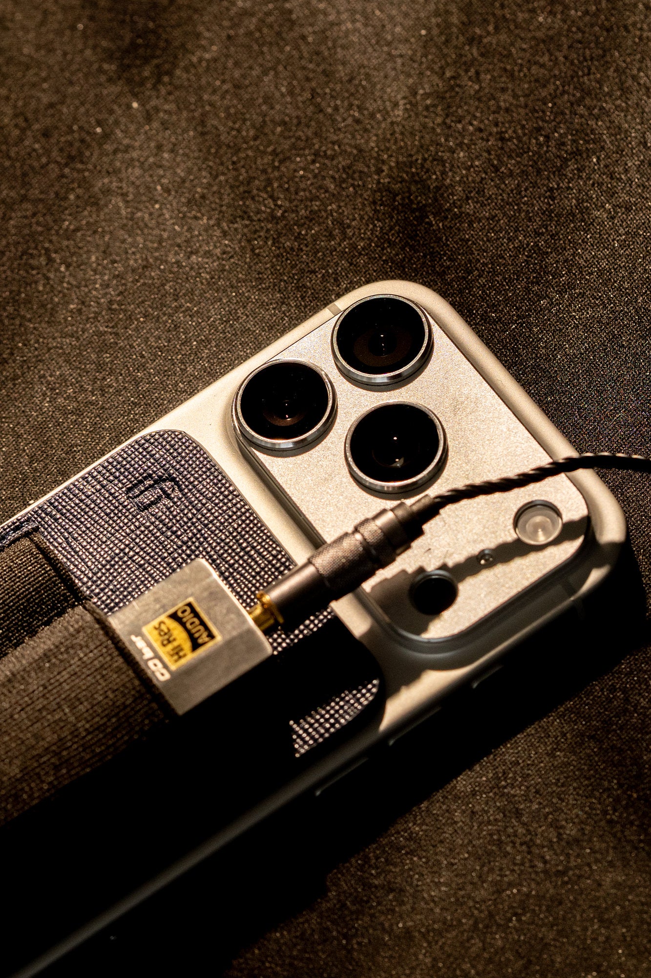 iFi MagCase - MagSafe Pocket Case for Portable DACs