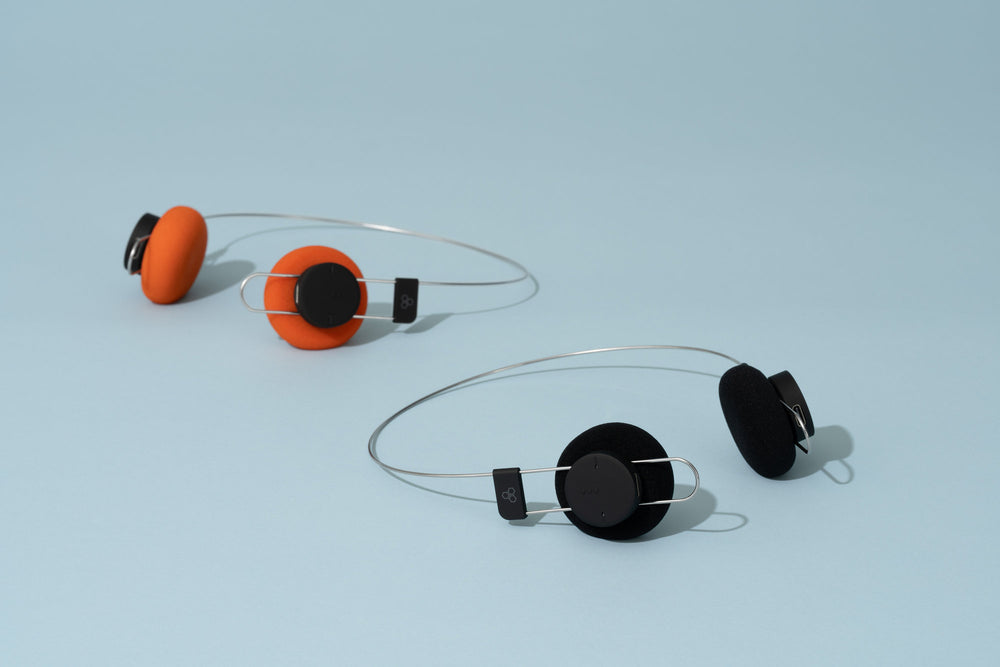 Final Porta - Ultra Lightweight Wireless On-Ear Headphone with Air-Wire Structure