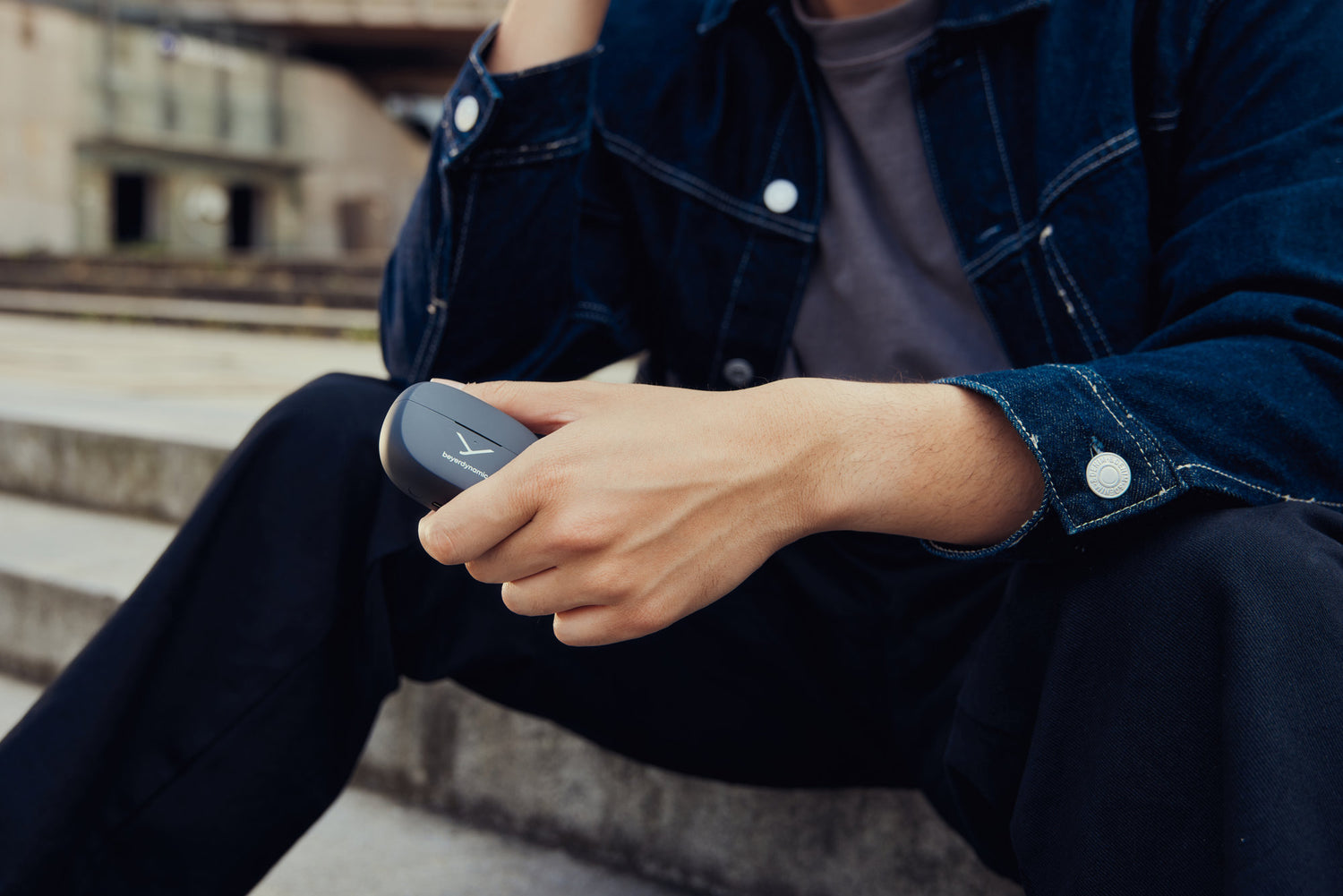 Beyerdynamic Amiron Zero - Open-Ear Clip-On True Wireless Earbud Earphones
