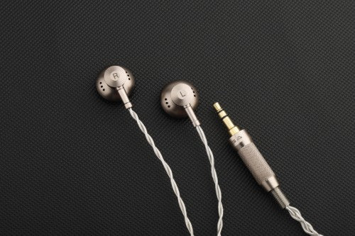 SIVGA M200 - Earbud Earphones with Mic & Remote