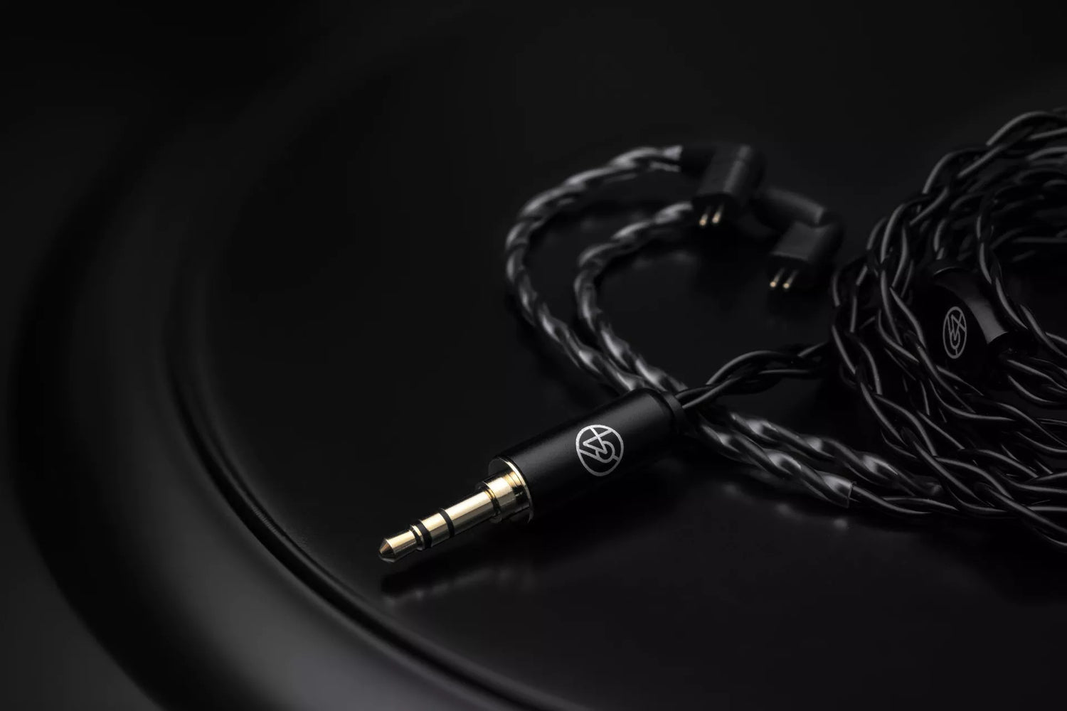 64 Audio tia Trió - Triple Drivers Universal IEM Earphones
