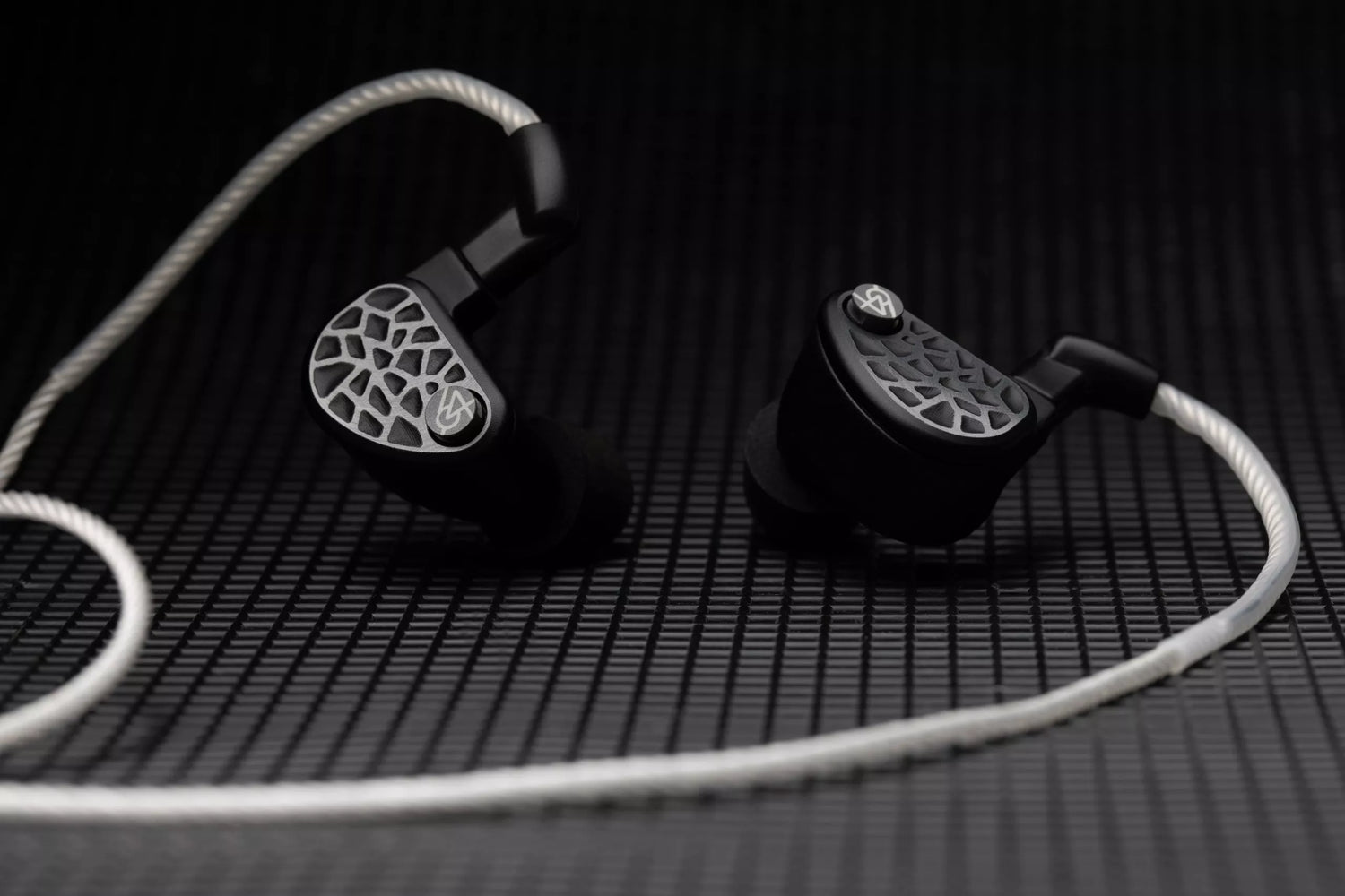 64 Audio U18s - 18 Drivers Universal IEM Earphones