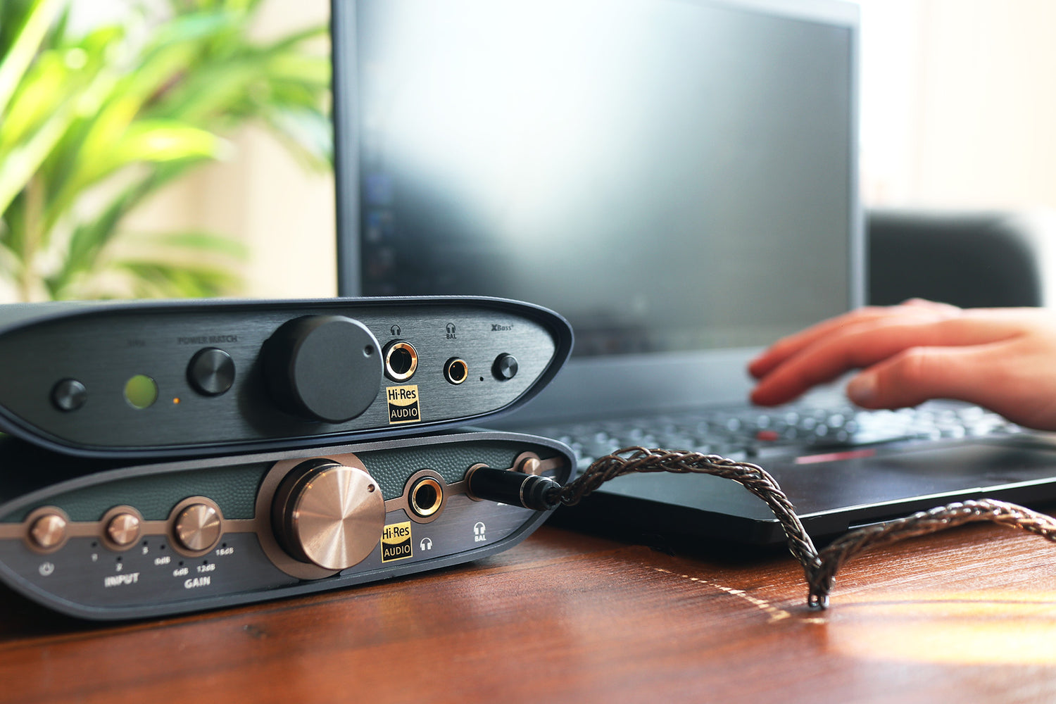 iFi Audio ZEN Air DAC 2 – Hi-Res Headphone Amplifier, Pre-amp & DAC