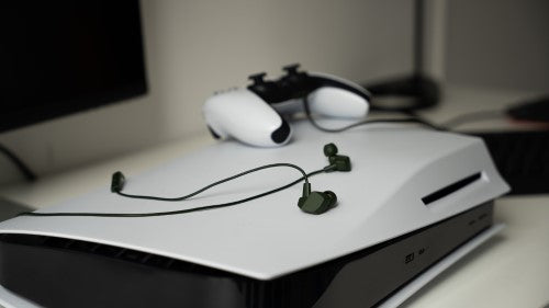Final VR2000 - Virtual Reality In Ear Isolating Gaming Earphones - Refurbished