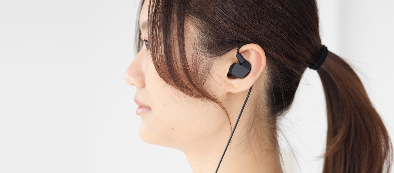 Final A4000 - Single Driver IEM Earphones With Detachable Cable