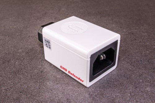 iFi Audio GND Defender - Intelligent Ground-Loop Eliminator