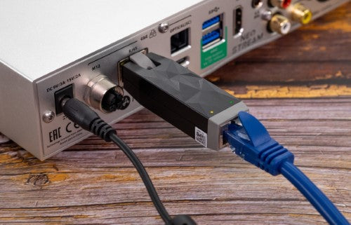 iFi Audio LAN iSilencer - LAN Signal Noise Filter and Ethernet Isolator for Hi-Res Audio Systems - Refurbished