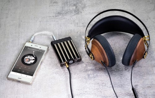 iFi Audio xCAN - Portable Balanced Dual Mono Headphone Amplifier with Bluetooth