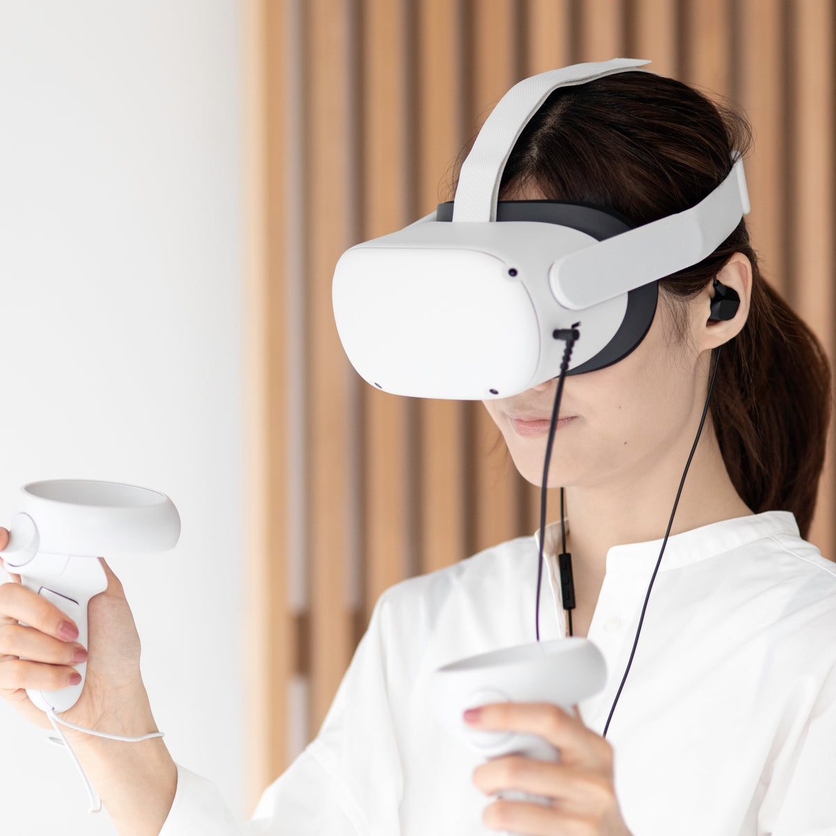 Final VR3000 Virtual Reality Gaming Earphones - Refurbished